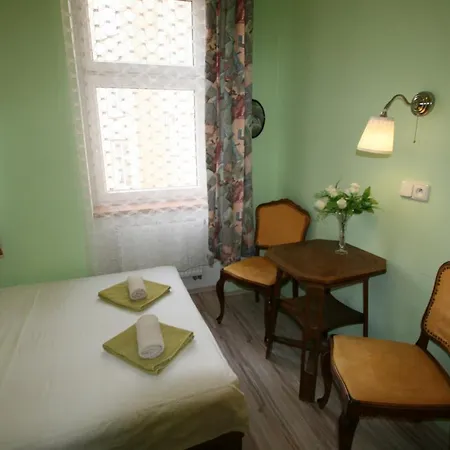 No. 22 Zeyerova 15 Appartement *